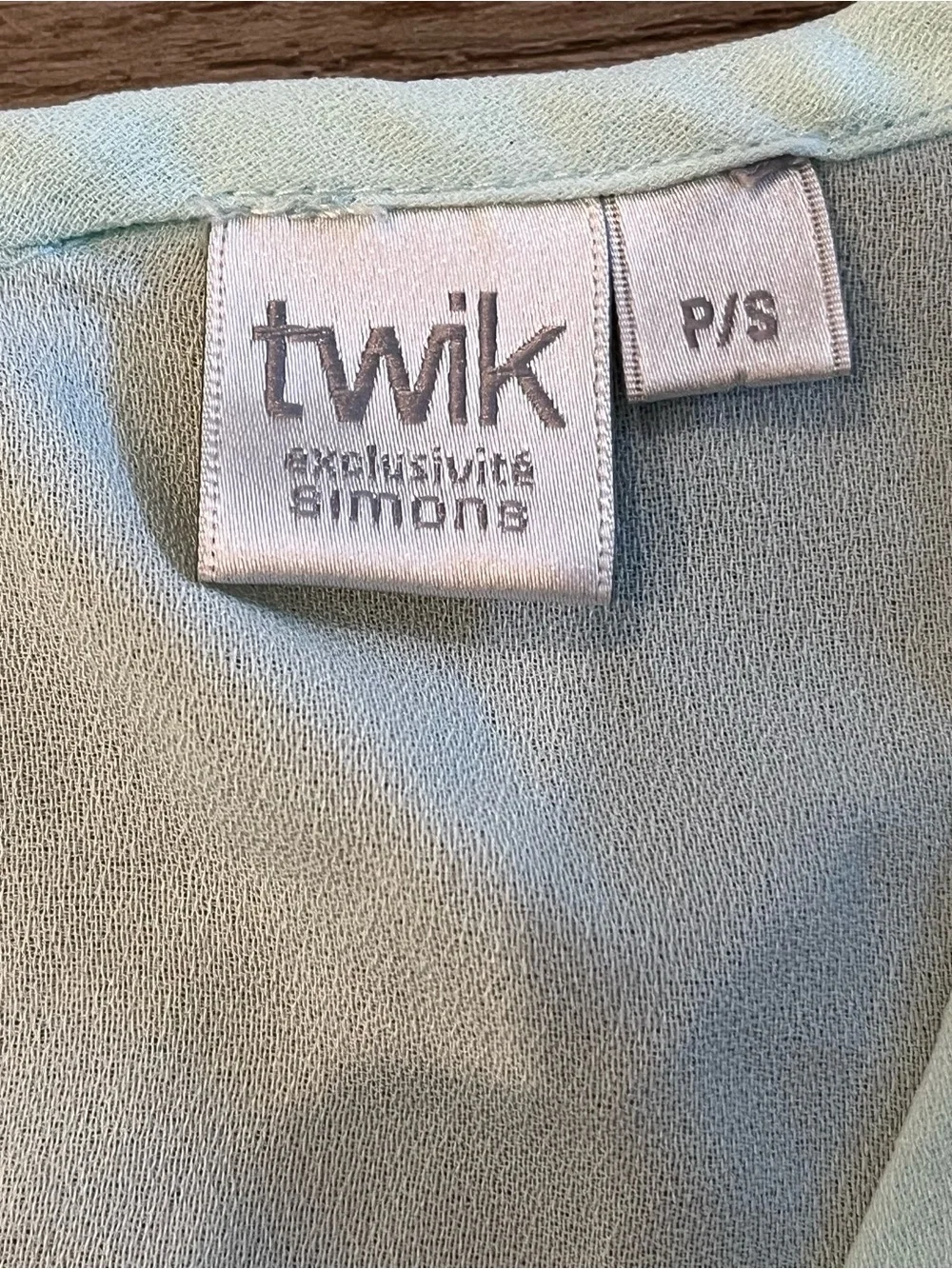 Twik Mint Green Eyelet Scalloped Crop Tank Top - Picture 4 of 8